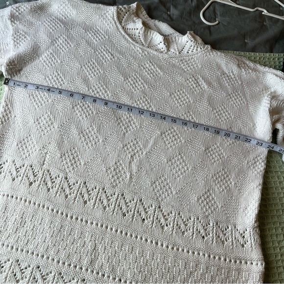 Via Max Vintage Cream / Off White Crochet Knit Grandpa Sweater - Picture 10 of 11